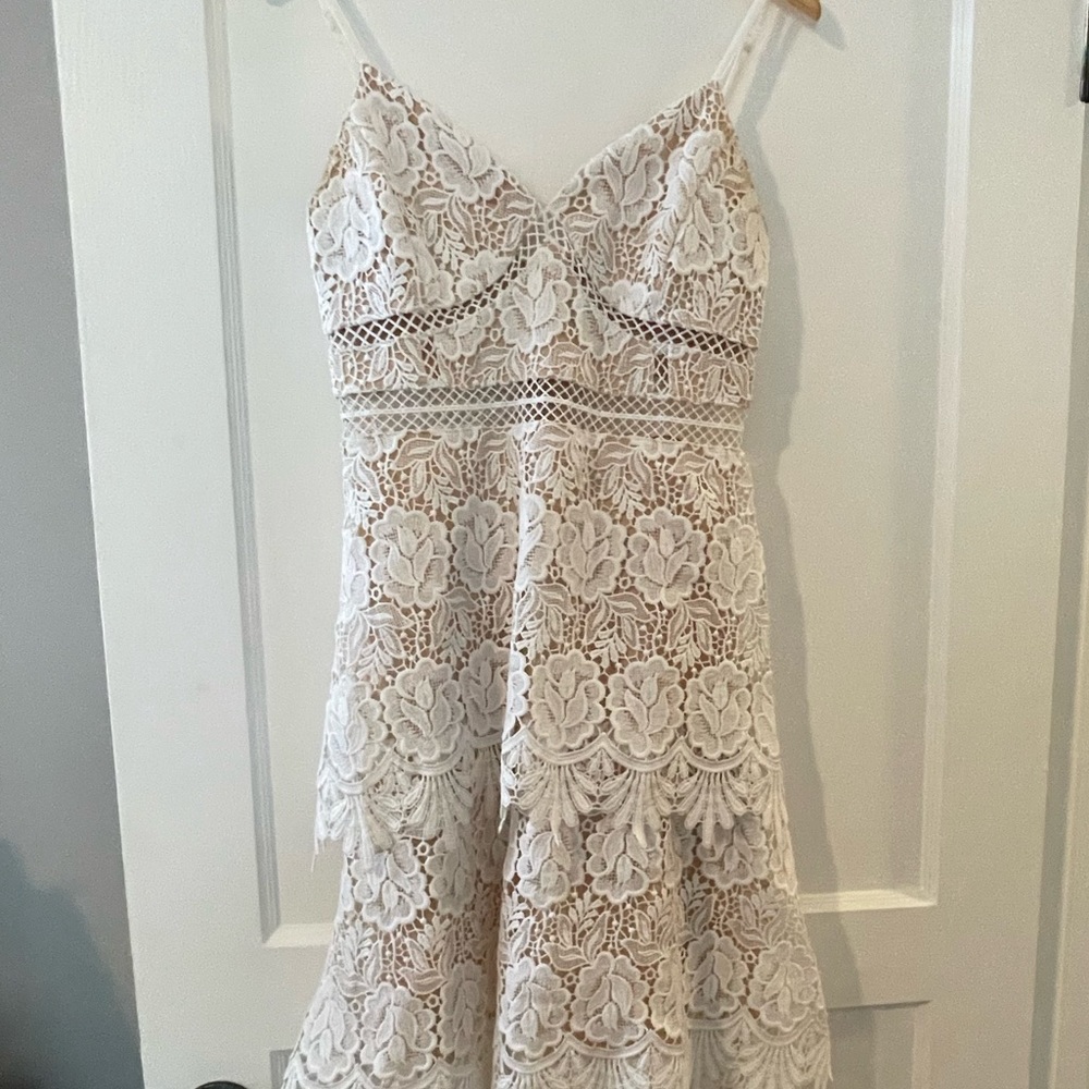 Vici mid crotchet lace dress
